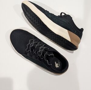 Sorel Out n About Plus Lace Sneaker Size 9.5